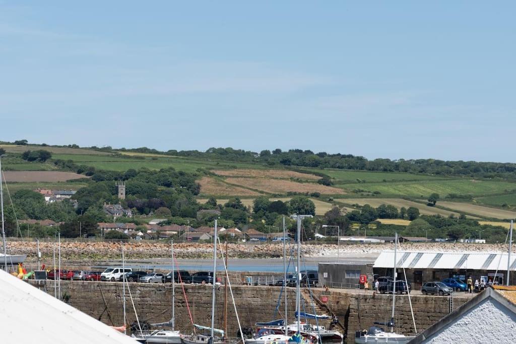 Charming 3 Bedroom Harbour Cottage With Parking Penzance Luaran gambar